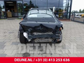 Volvo XC40 XC40 (XZ), SUV, 2017 1.5 T4 Plug-in Hybrid 12V picture 2