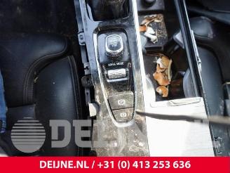 Volvo V-60 V60 Cross Country I (FZ), Combi, 2010 / 2018 2.0 D3 16V picture 29