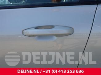 Volvo V-60 V60 Cross Country I (FZ), Combi, 2010 / 2018 2.0 D3 16V picture 14