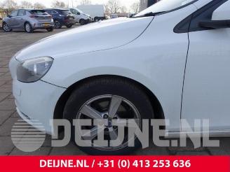 Volvo V-40 V40 (MV), Hatchback 5-drs, 2012 / 2019 1.6 D 16V picture 9