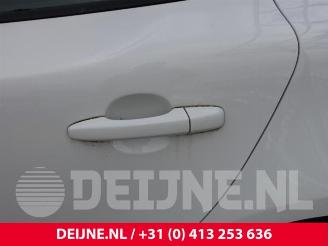 Volvo V-40 V40 (MV), Hatchback 5-drs, 2012 / 2019 1.6 D2 picture 32