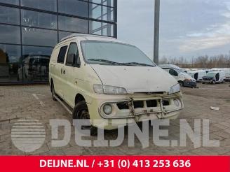 Salvage car Hyundai H-200 H-1/H-200, Van, 1997 / 2008 2.5 TD 1998/4