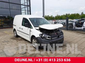 Vrakbiler auto Volkswagen Caddy Caddy IV, Van, 2015 2.0 TDI 102 2017/9