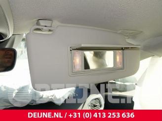 Volvo V-40 V40 (MV), Hatchback 5-drs, 2012 / 2019 2.0 T3 16V picture 32