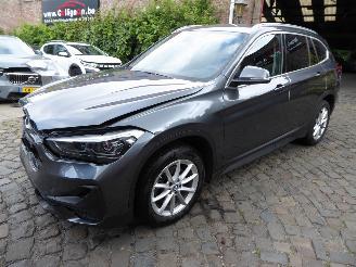 skadebil auto BMW X1 sDrive 18 i Advantage 2021/12