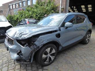 Vaurioauto  passenger cars Volvo XC40 Core Recharge Plug-In Hybrid 2WD 2024/1