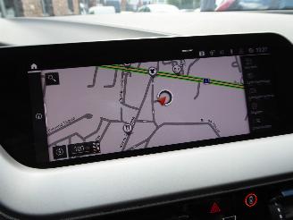 BMW 1-serie 116 i Advantage picture 20