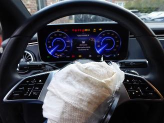 Mercedes EQE 300 picture 19