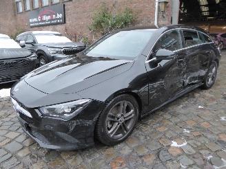 damaged passenger cars Mercedes Cla-klasse Shooting Brake CLA 180 d 2020/5