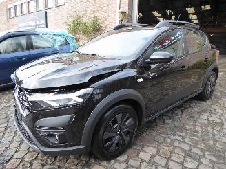 uszkodzony samochody osobowe Dacia Sandero III Stepway Expression 2024/12