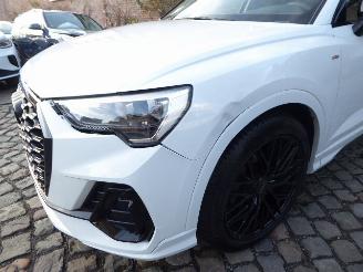 Audi Q3 Sportback 35 TDI S line picture 2