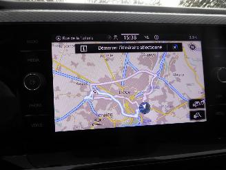 Volkswagen Polo Life picture 17