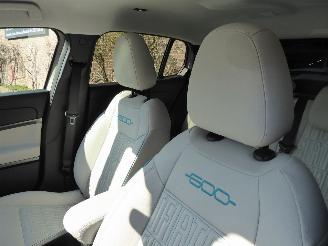Fiat 600 Hybrid La Prima picture 12