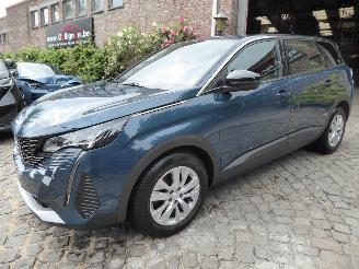 Schadeauto Peugeot 5008 Active Pack 2022/7