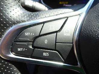 Renault Captur II Techno picture 13