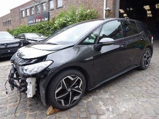 krockskadad bil auto Volkswagen ID.3 Pro S 150 kW 2022/8