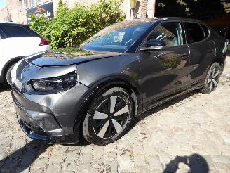 krockskadad bil auto Ford Capri 210 kW RWD Select Extended Range 2026/4
