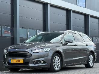 okazja samochody osobowe Ford Mondeo 2.0 TDCi Titanium Euro-6 2015/6
