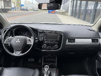 Mitsubishi Outlander 2.0 PHEV Instyle+ Dak Leer Camera picture 7