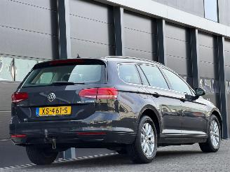 Volkswagen Passat 2.0 TDI Navi Clima AUTOMAAT picture 4