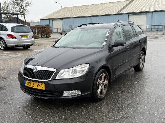 okazja samochody osobowe Skoda Octavia 1.6 TDI Navi Clima 2013/1