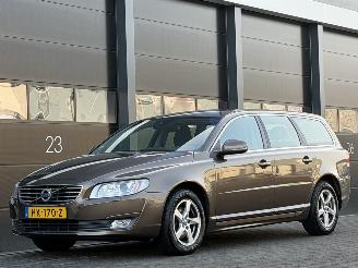 voitures voitures particulières Volvo V-70 2.0 D2 Xenon Navi Clima EURO-6 2015/11