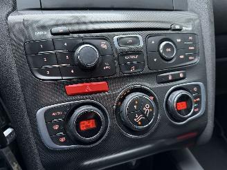 Citroën C4 1.6 HDI Clima PDC picture 10