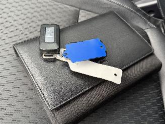 Mitsubishi Outlander 2.0 PHEV Camera Navi Clima PDC picture 12