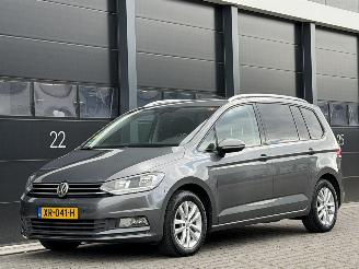 Gebrauchtwagen PKW Volkswagen Touran 1.6 TDI Navi Camera * 7-PERS * Euro-6 2016/11