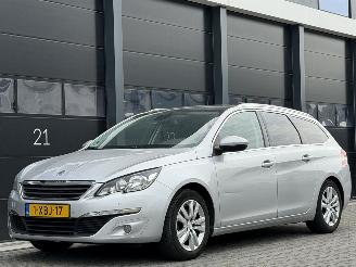 Käytettyjen passenger cars Peugeot 308 1.6 BlueHDI Pano Camera PDC EURO-6 2014/6