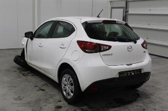 Mazda 2  picture 4