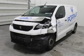 Autoverwertung Peugeot Expert  2022/3