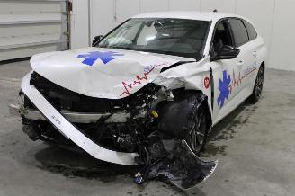 Coche siniestrado Peugeot 308  2022/11