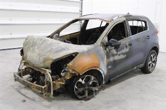 Salvage car Kia Sportage  