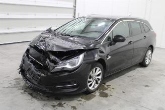 Auto da rottamare Opel Astra  2020/3
