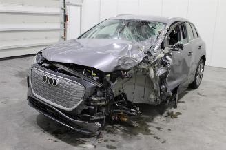 krockskadad bil auto Audi Q4 e-tron 2024/11