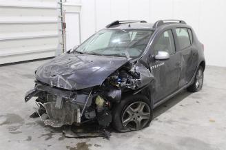 Vaurioauto  passenger cars Dacia Sandero  2020/2