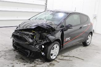 Coche siniestrado Ford Fiesta  2020/7