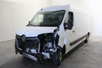 Purkuautot passenger cars Renault Master  2022/8