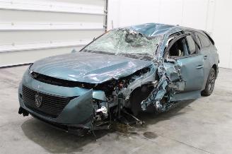 Salvage car Peugeot 308  2023/2