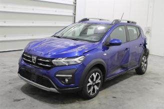 Vaurioauto  passenger cars Dacia Sandero  2022/6