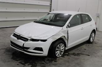 krockskadad bil auto Volkswagen Polo  2021/7