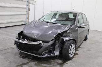 Schadeauto Peugeot 208  2019/1