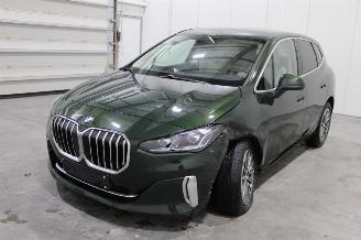 krockskadad bil auto BMW 2-serie 218 Active Tourer 2022/10