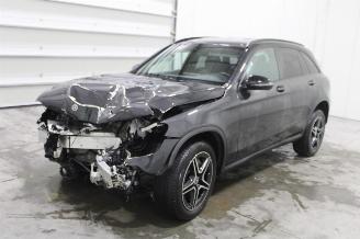 Schadeauto Mercedes GLC 300 2023/2
