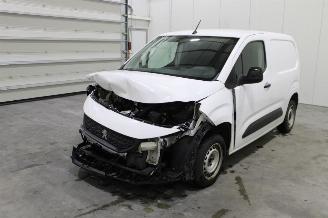 Schadeauto Peugeot Partner  2022/4