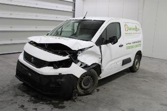 skadebil auto Peugeot Partner  2019/12