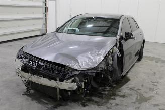 skadebil auto Mercedes A-klasse A 200 2018/12