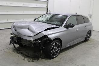 Schadeauto Peugeot 308  2022/8