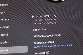 Tesla Model 3  picture 12